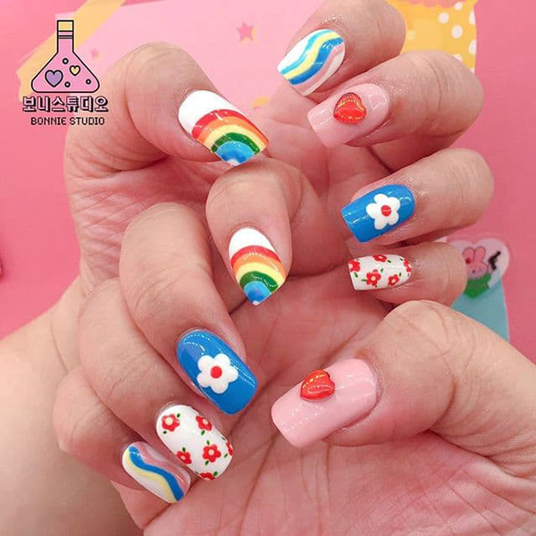 ร้านทำเล็บ, เพนต์เล็บ