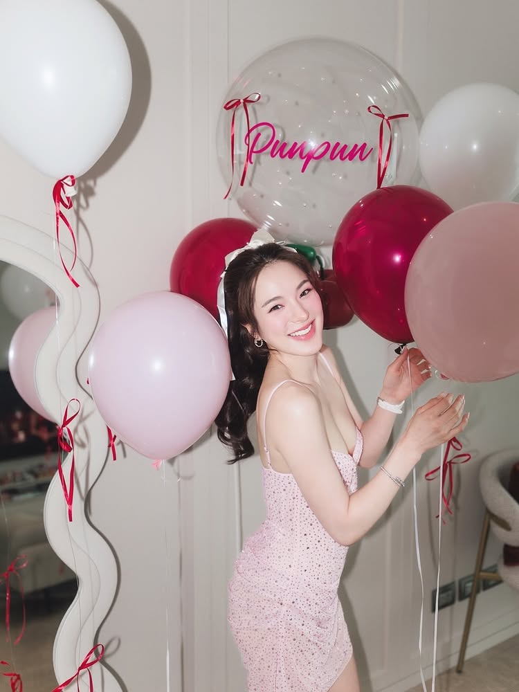 ปันปัน สุทัตตา แต่งเซ็กซี่เบา ๆ ฉลองวันเกิด 28 ปี