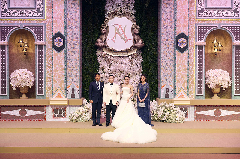 คุณต๊อบ CEO คิง เพาเวอร์ ออย นันทิสา