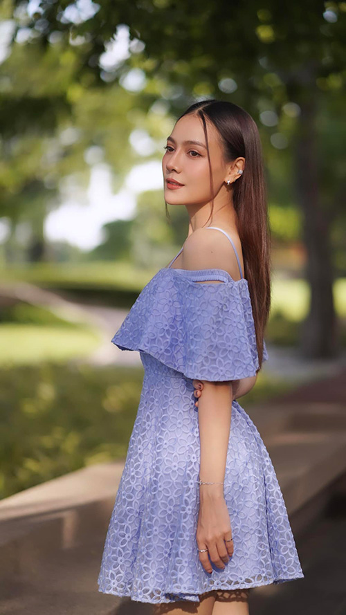 เอม รมิดา เปิดประวัตินักร้องลูกทุ่งสาวสวย หวานใจของ แจ๊ค ธนพล