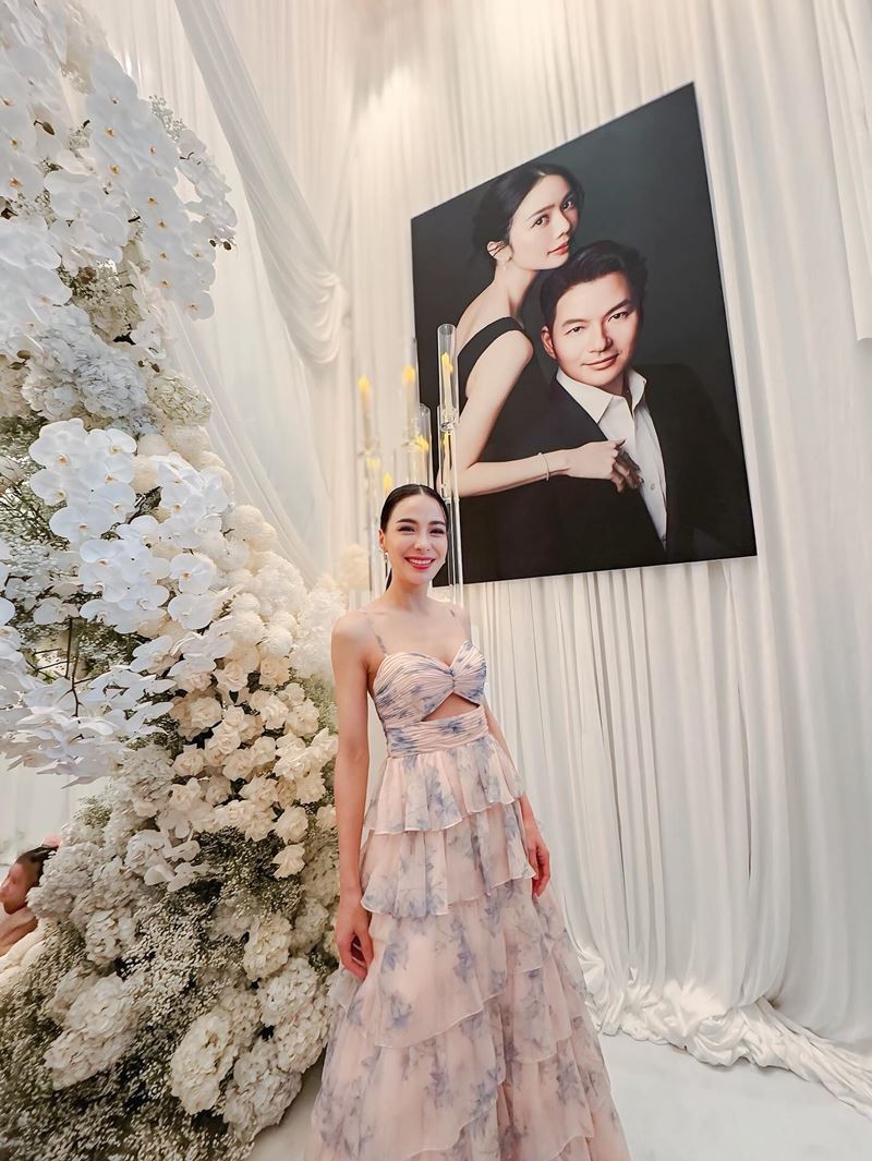 เอ วราวุธ - ออม อัทธนียา ฉลองวิวาห์หวาน