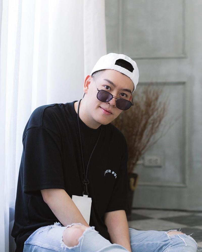 ผู้กองไอซ์ พิชพงศ์