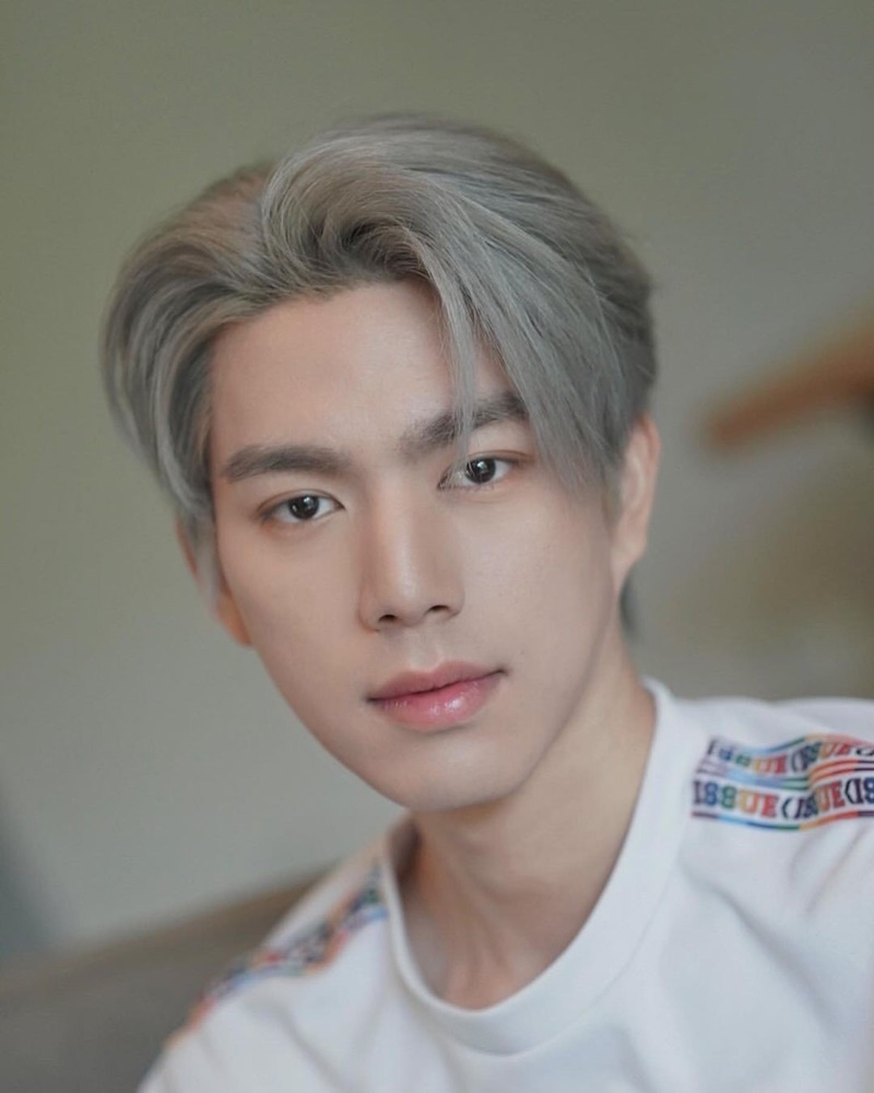 ไบร์ท นรภัทร