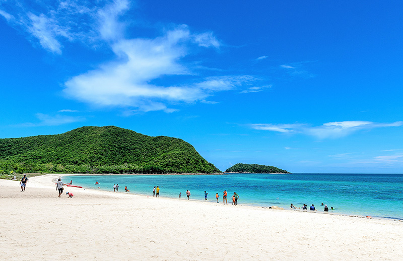 หาดน้ำใส ชลบุรี