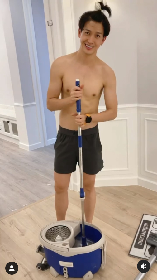 ดีเจพุฒ จุ๋ย วรัทยา 