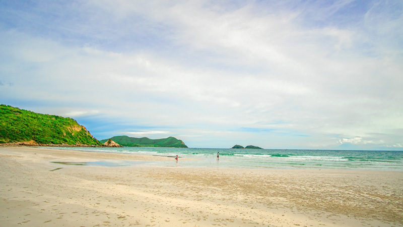 หาดน้ำใส ชลบุรี