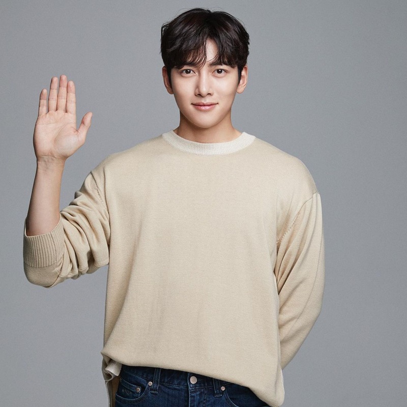 จีชางอุค ji changwook