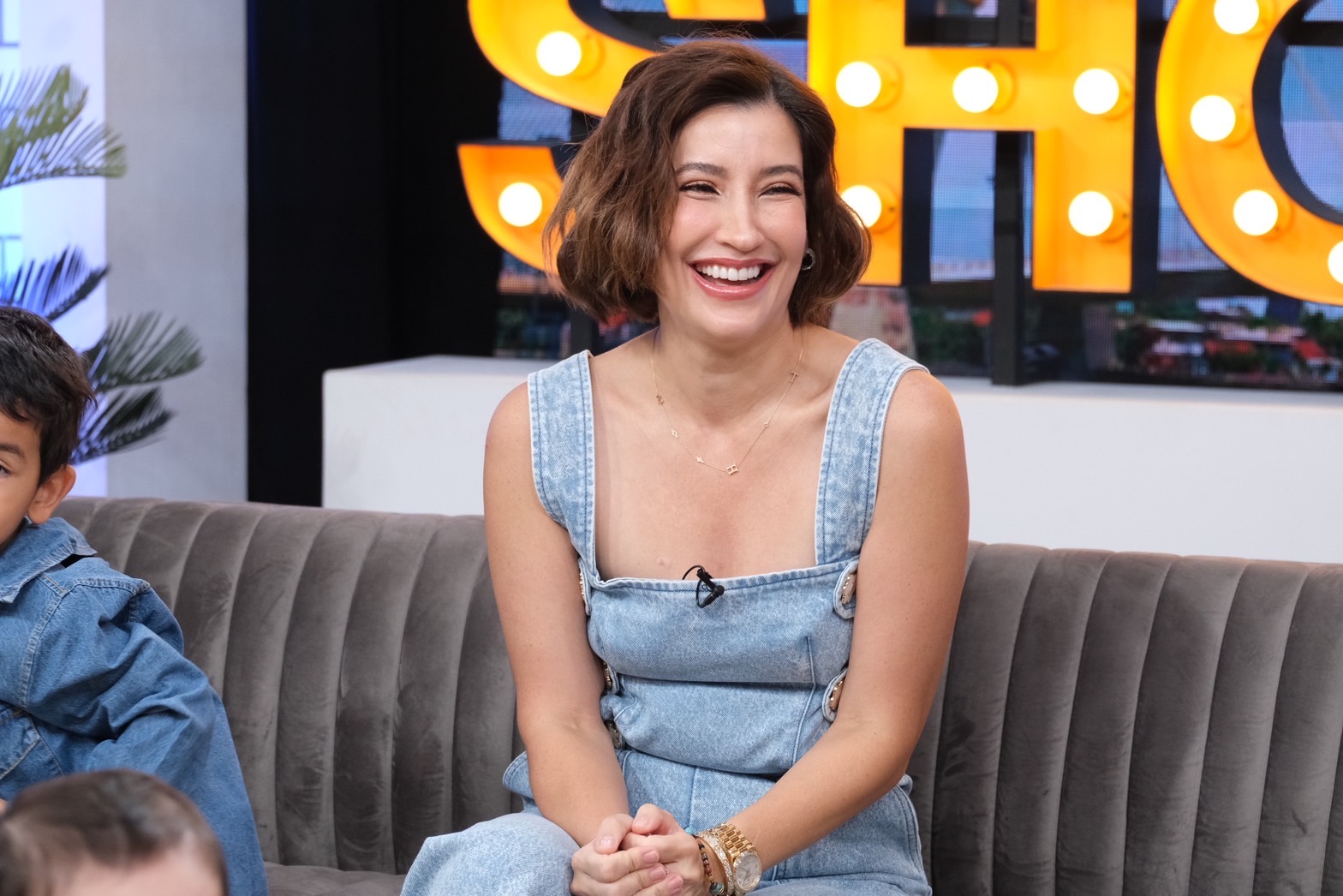 แองจี้ เฮสติ้ง 