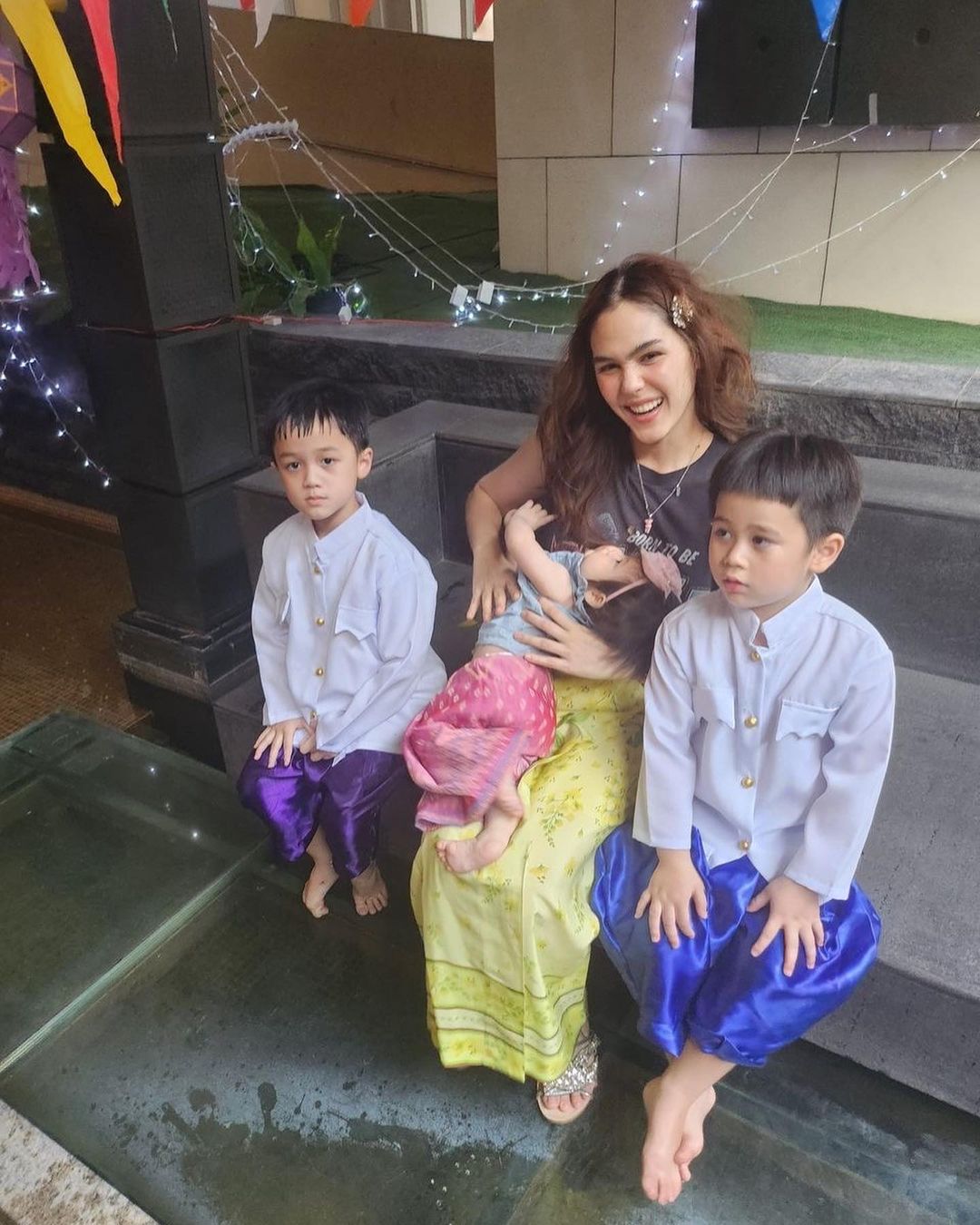 ลูกดารา