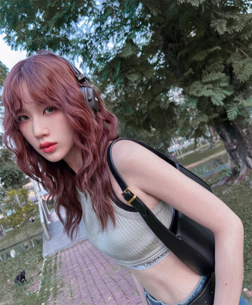 เจน รมิดา สีผมหน้าร้อน