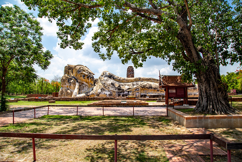 วัดโลกยสุธาราม