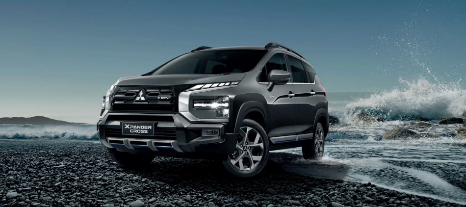 mitsubishi xpander cross