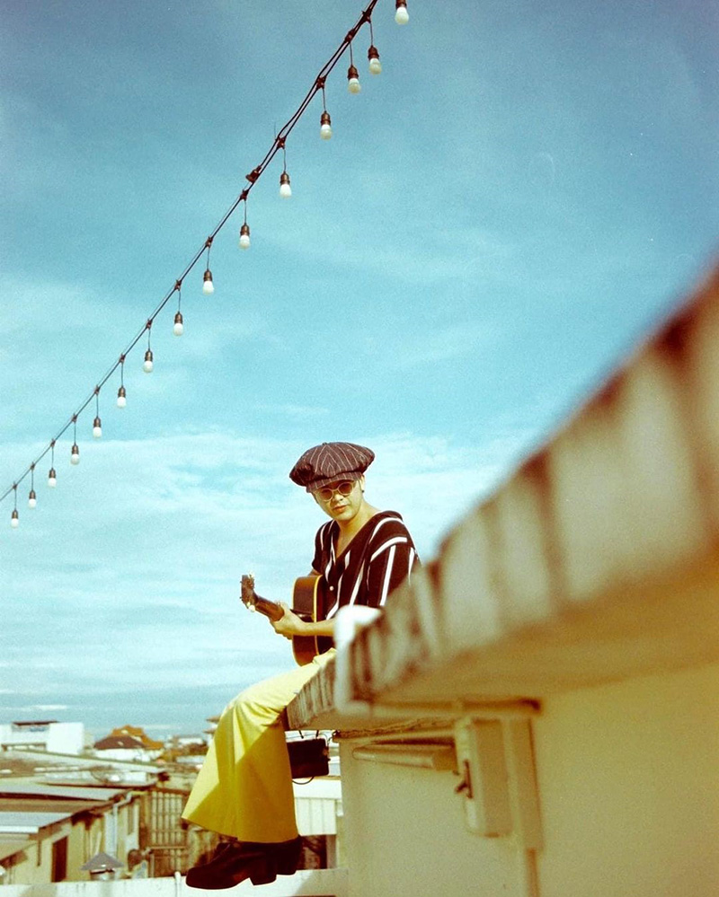 แอมมี่ The Bottom Blues