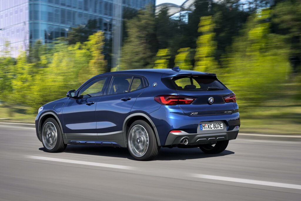 BMW X2
