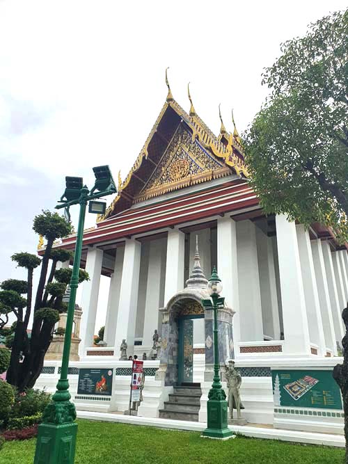 ไหว้พระ เสริมดวง วัดสุทัศน์