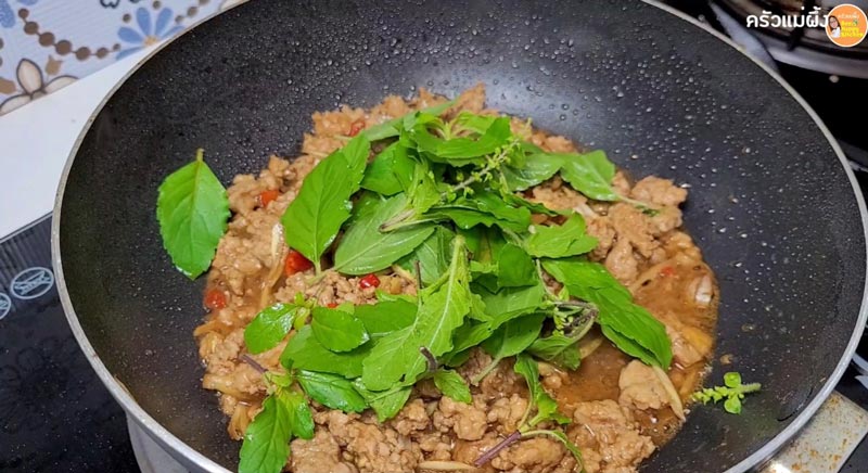 ผัดกะเพราหมูสับ