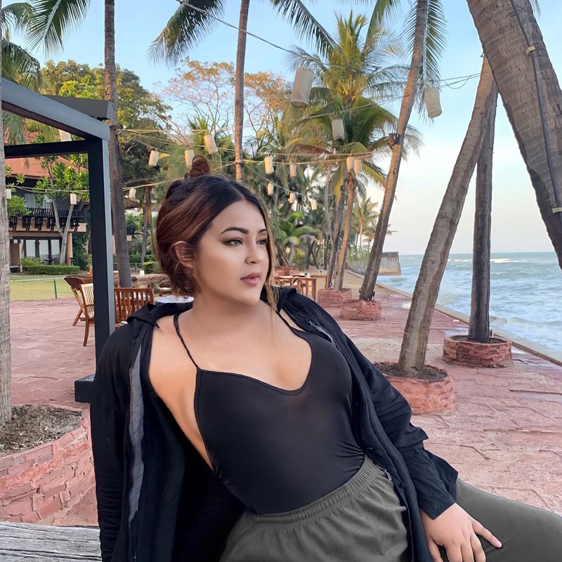 เอิ้ก ชาลิสา