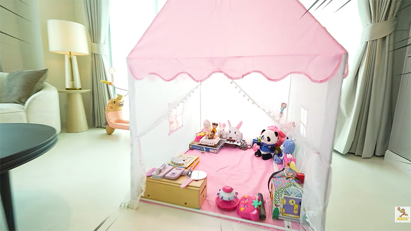 บ้านกวาง ฟ้ารุ่ง