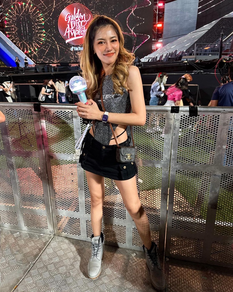 แพรว อิศริยา