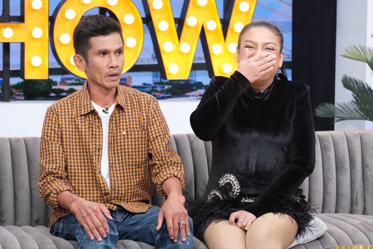 ยุ้ย ญาติเยอะ