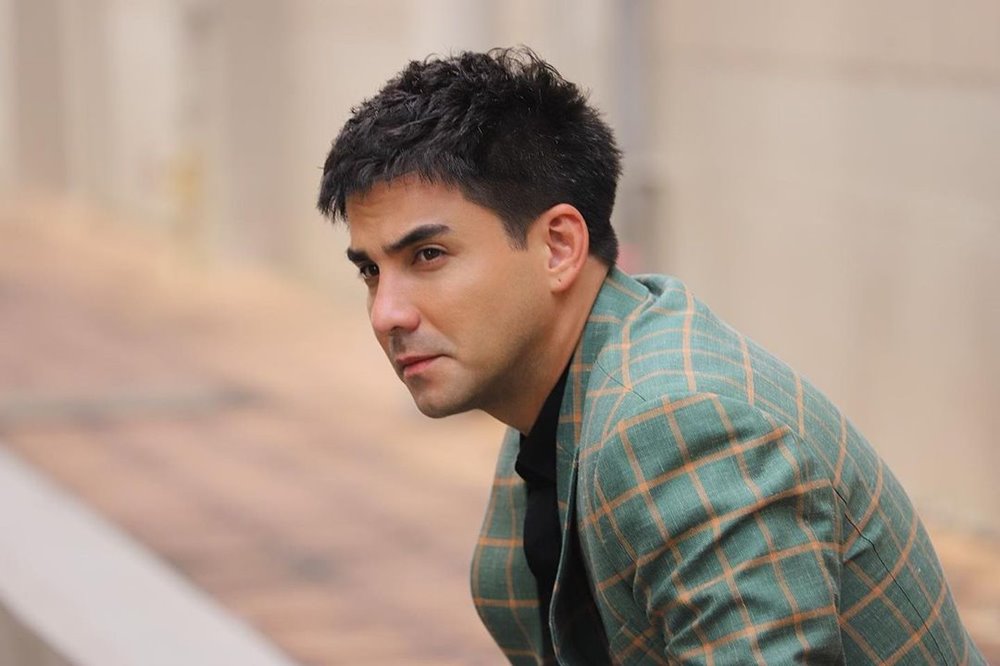 แอนด์ดรูว์ กรเศก