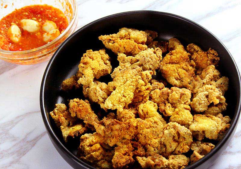 กากไก่ทอดกรอบ