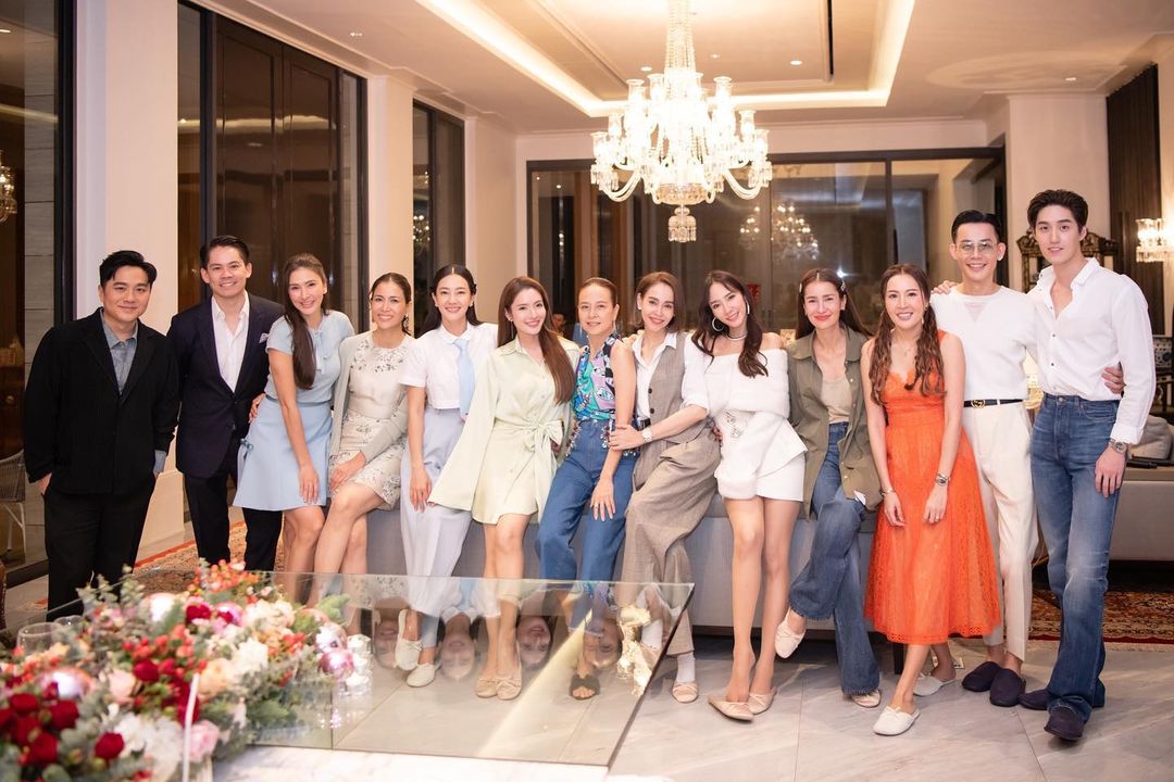 มาดามแป้ง นวลพรรณ ล่ำซำ