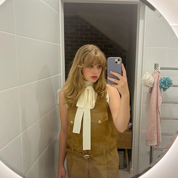 Teagan Croft (ทีแกน ครอฟต์) นักแสดงนำหนังไลฟ์แอ็คชั่นเรื่องใหม่ Tangled ข่าววงการหนัง หนังใหม่