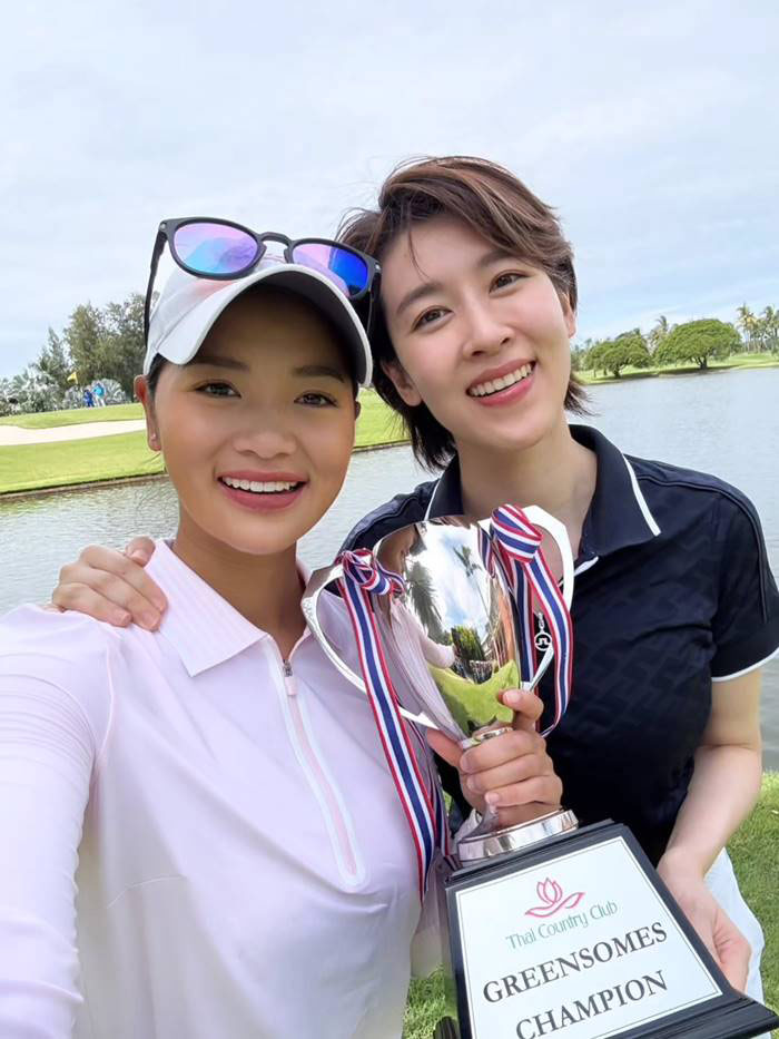 เชียร์ ฑิฆัมพร 