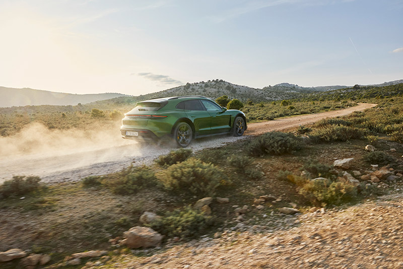 Porsche Taycan Cross Turismo 2022