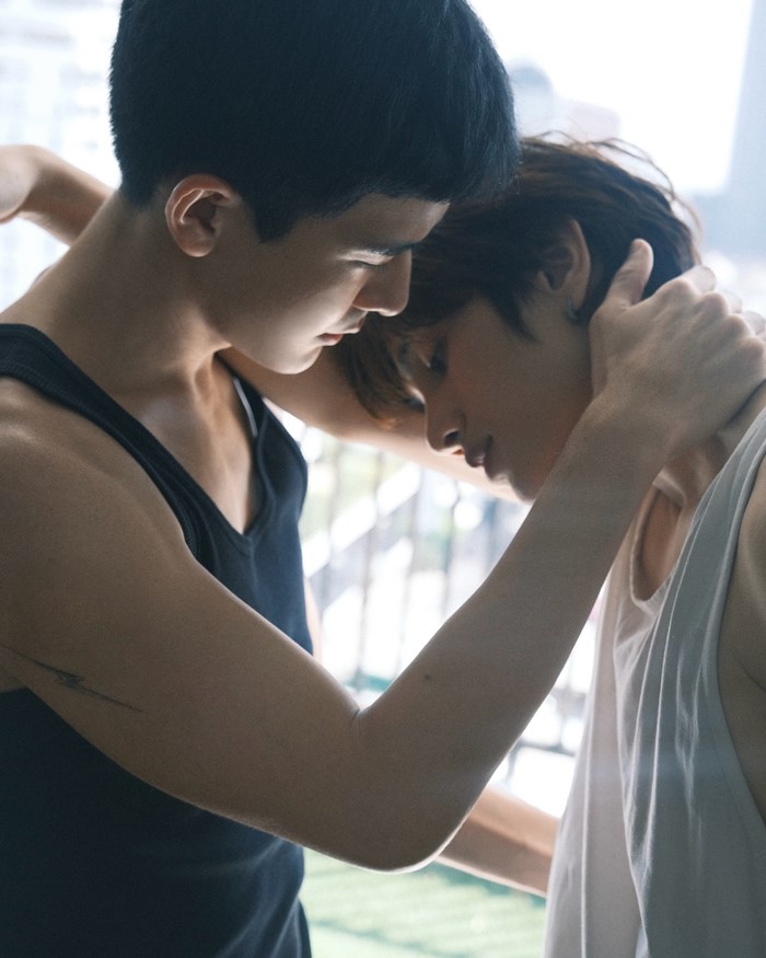  เต้ย พงศกร เสิร์ฟภาพคู่ ภูมิ ชวัลวัฒน์