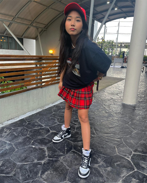 มิลลิ ดนุภา แต่งตัวไปสยาม