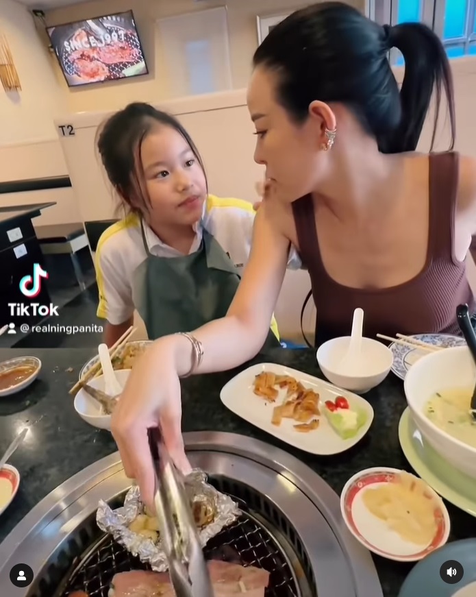 หนิง ปณิตา