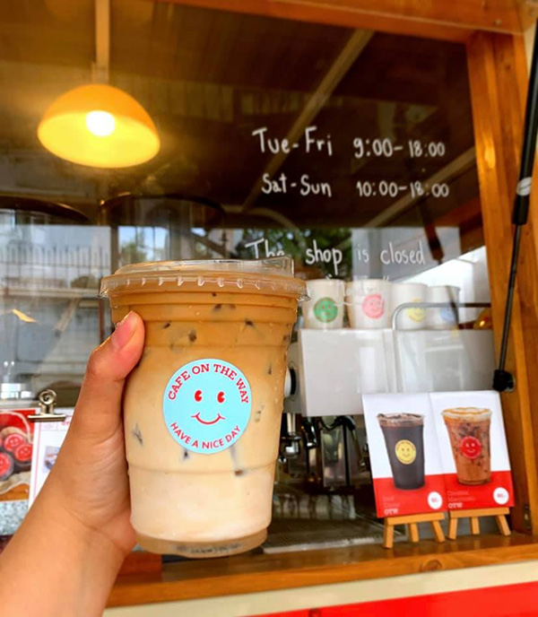 ร้านกาแฟถนนจันทน์