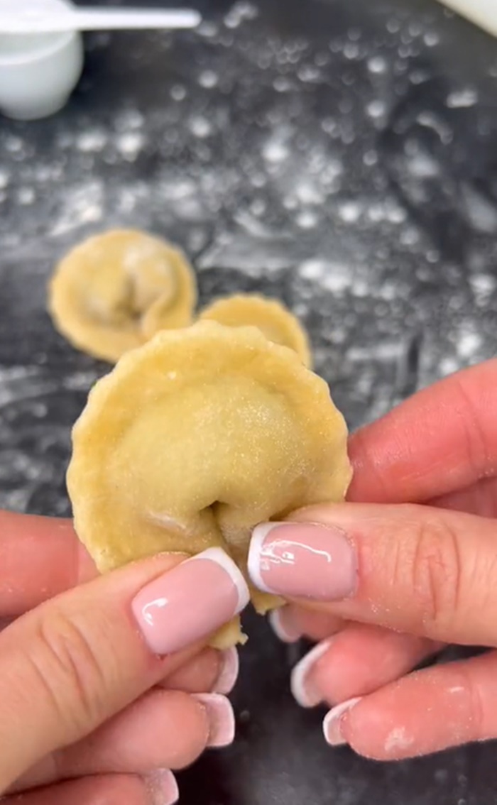 เครื่องทำเกี๊ยว