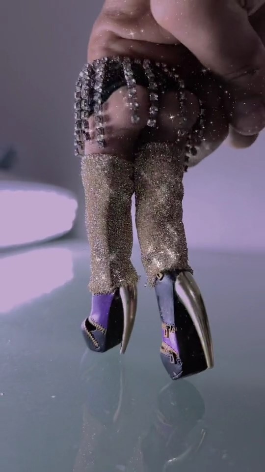 เต้นระบำเปลื้องผ้า