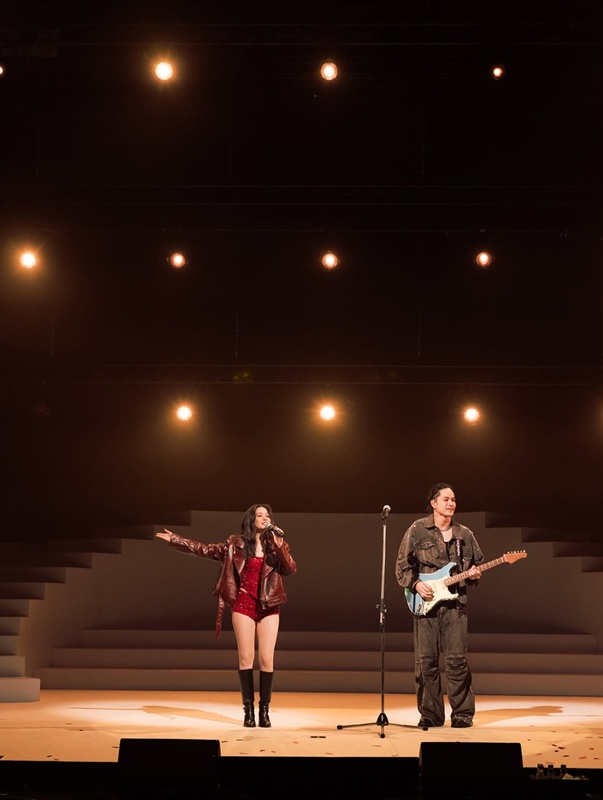 วี วิโอเลต อวยพรวันเกิด เก้า จิรายุ 