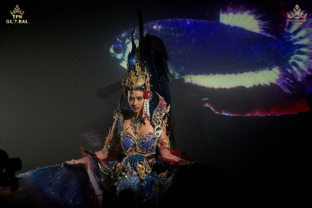 อแมนด้า ออบดัม