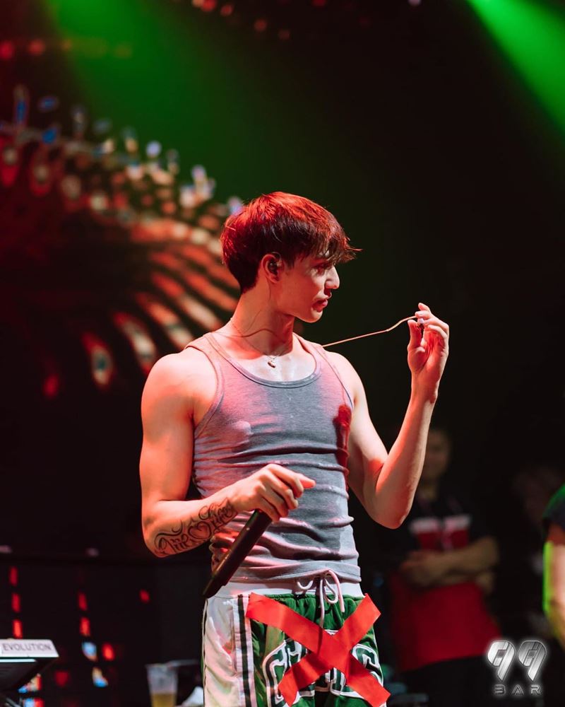 โทนี่ 1LIFE