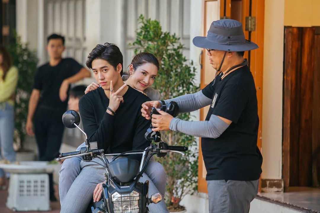 ขอเกิดใหม่ใกล้ ๆ เธอ