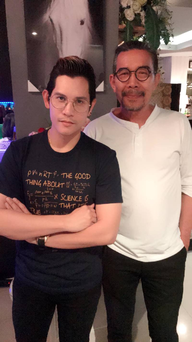 ชรัส เฟื่องอารมย์, เบส วีร์ พัชรยากร