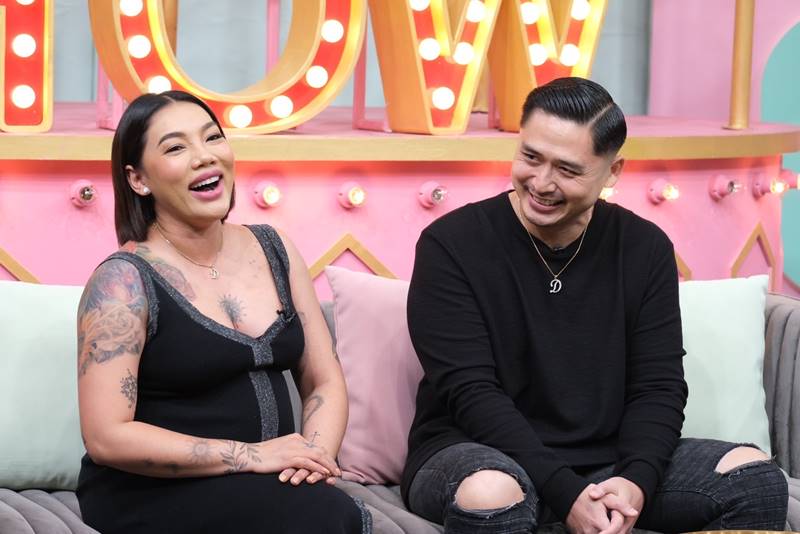 ดา เอ็นโดรฟิน, เดนนิส ไทยคูน