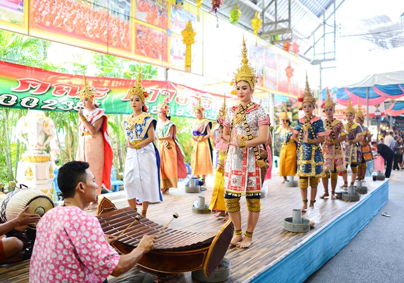 วัดไร่ขิง นครปฐม