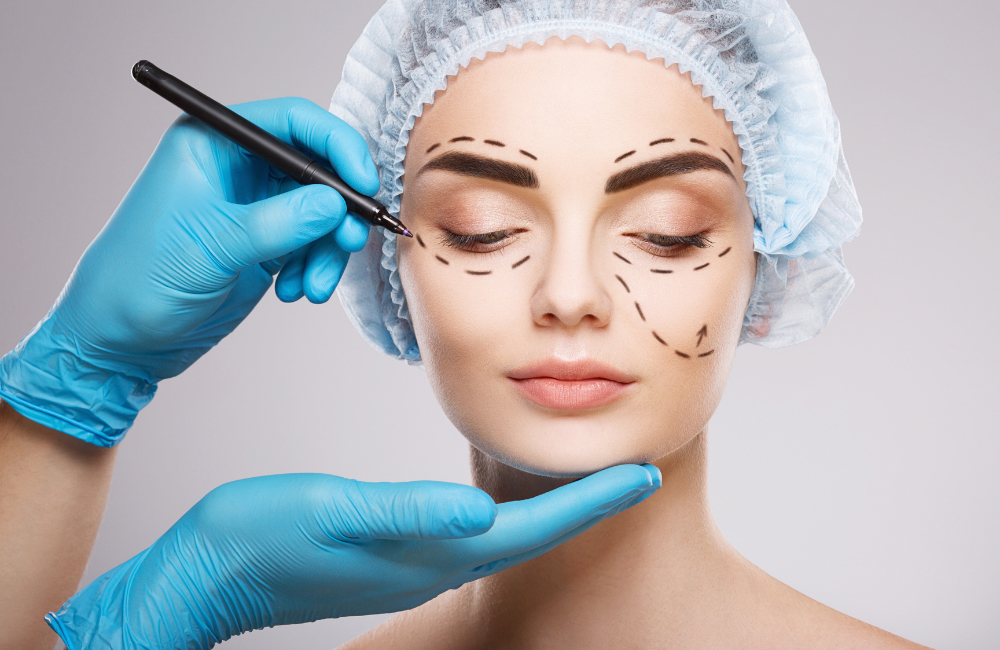 ผ่าตัดถุงใต้ตา ALINE Clinic โคราช