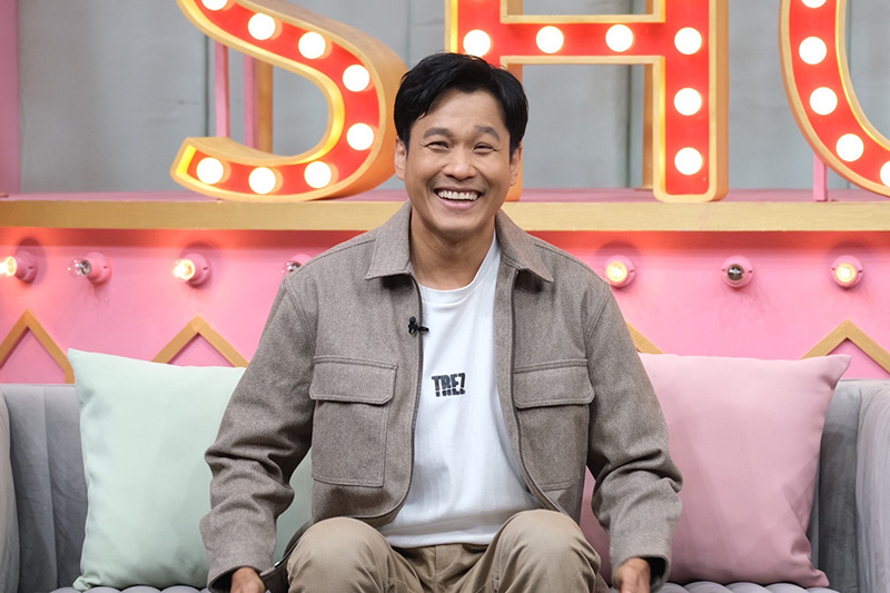 เอ็กซ์ ธิตินันท์