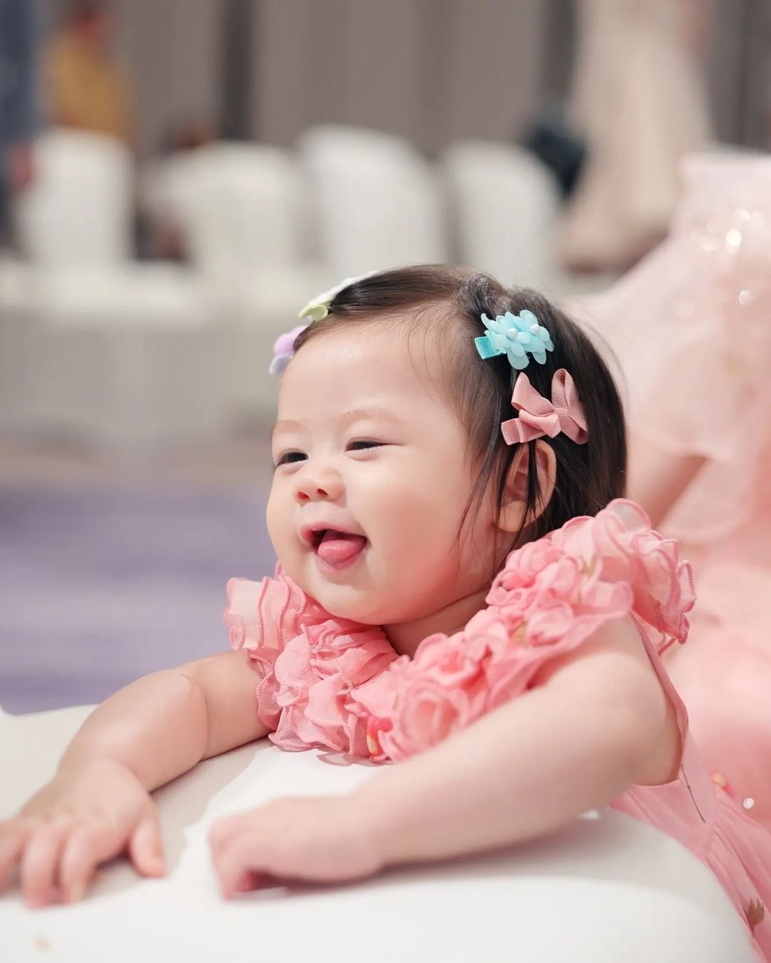 ชมพู่ อารยา