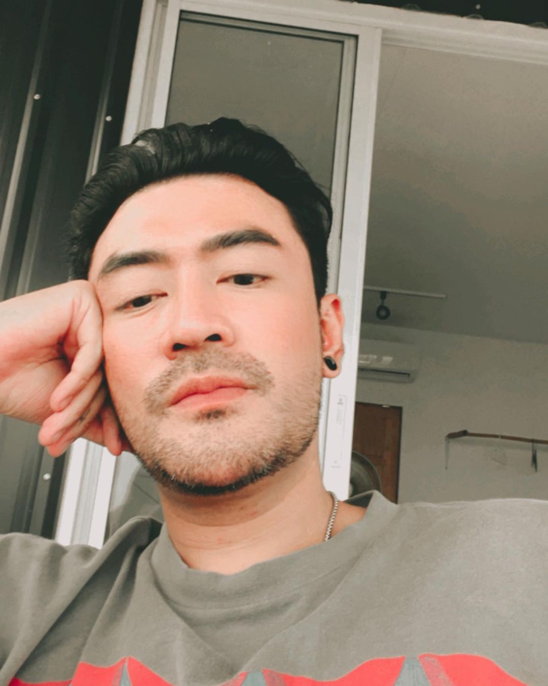 เติ้ล ธนพล 