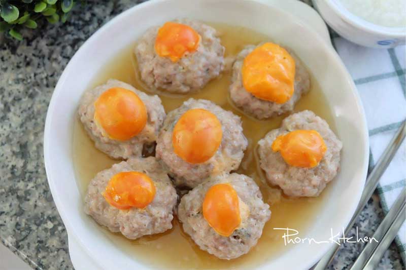 หมูสับนึ่งไข่เค็ม