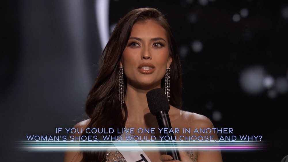 แอนโทเนีย โพซิ้ว