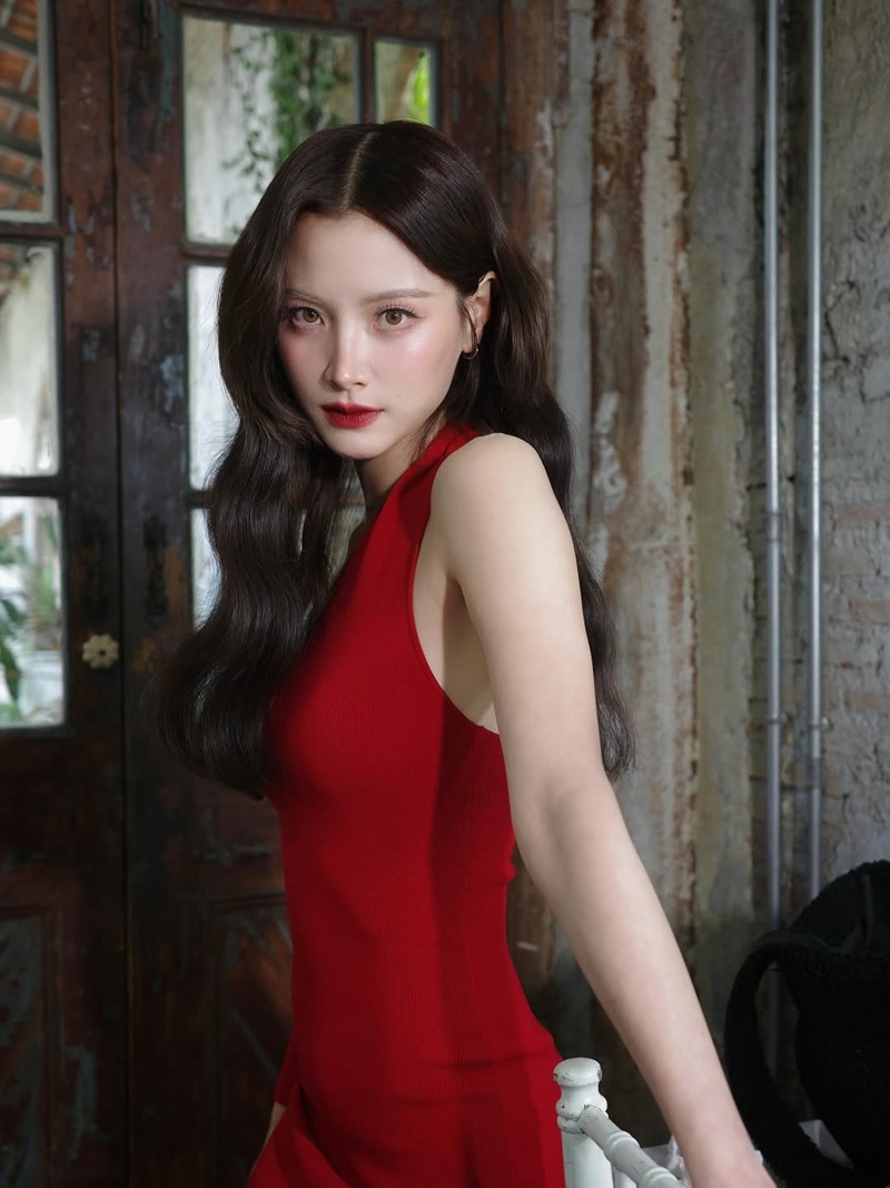 ใบเฟิร์น พิมพ์ชนก